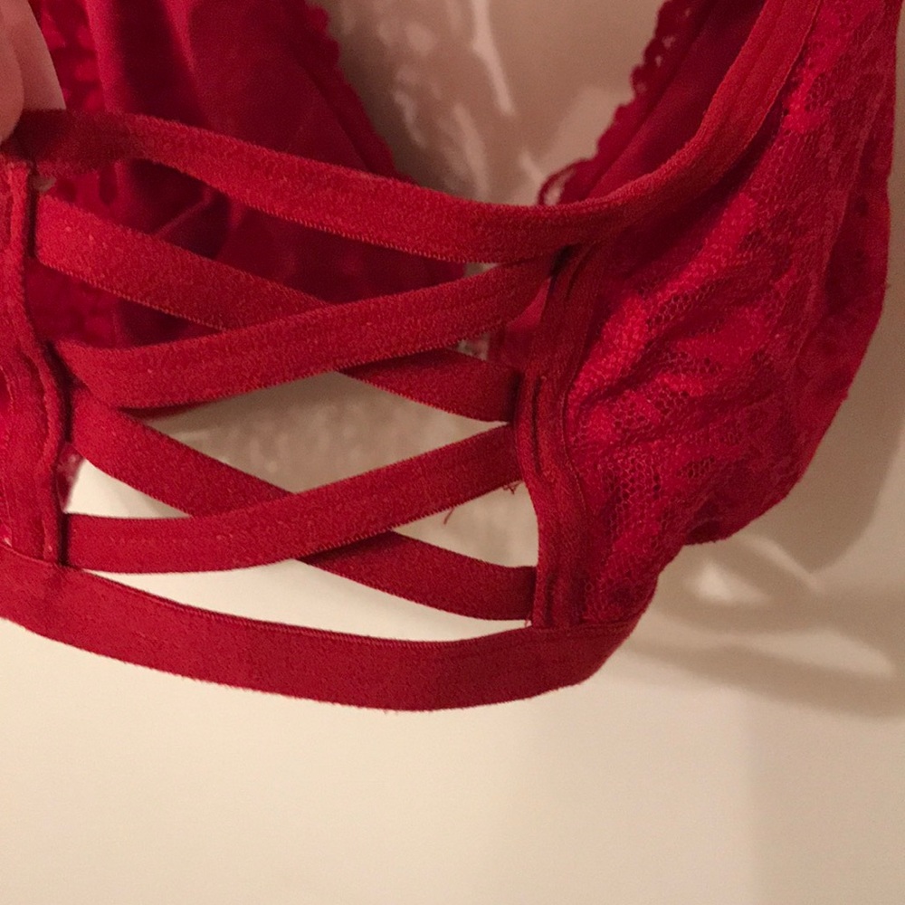 VS PINK front clasp t back bralette - Picture 3 of 3
